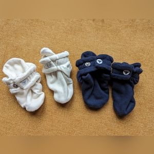 2 Pairs Burt's Bees Organic Baby Booties